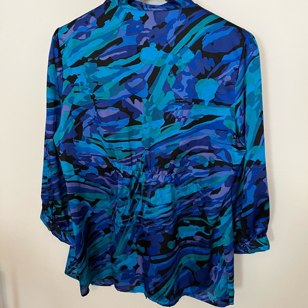 Marc Bouwer Satin Ruffled Patterned Button Down Blouse - Picture 10 of 11